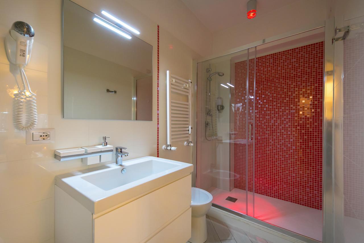 Suites Roma Tiburtina Elegance Extérieur photo