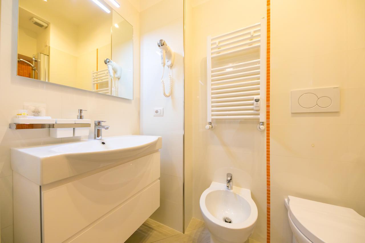 Suites Roma Tiburtina Elegance Extérieur photo